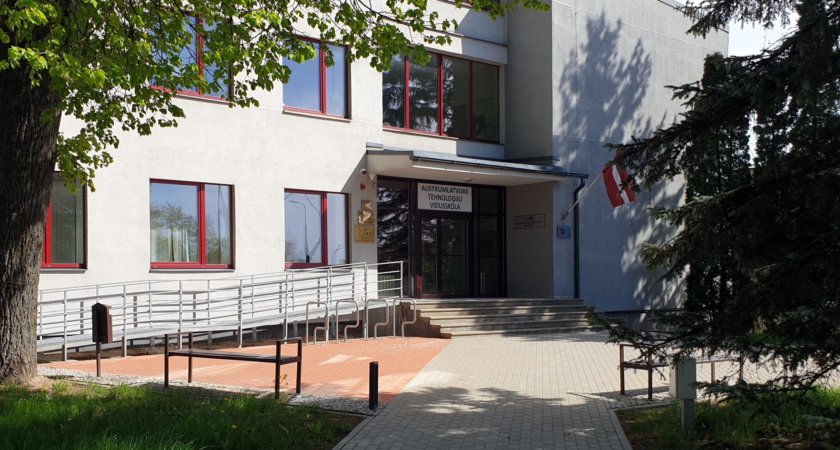 Austrumlatvijas Tehnoloģiju vidusskola iegūst “eTwinning Skola” statusu 2021.-2022.gadam!
