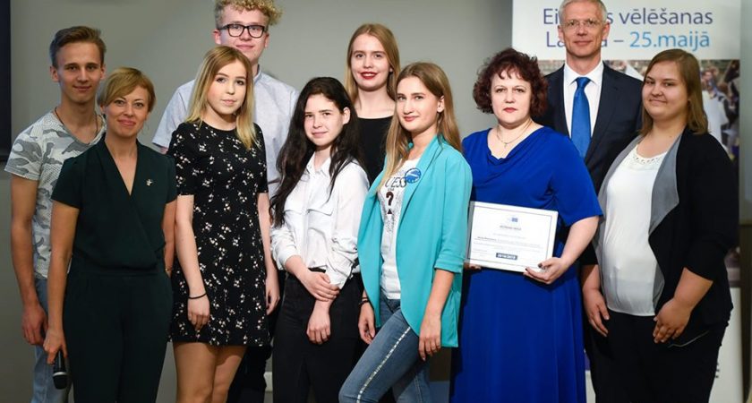 ATV pārstāvji – Eiropas Parlamenta Vēstnieku skolu 2018./2019. mācību gada izlaidumā