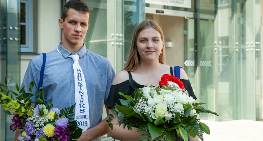 RTA Rozes svētkos Bruņinieka titulu iegūst ATV absolvents Ēriks Meteļskis