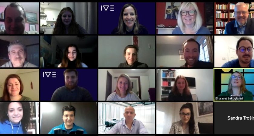 Scaling Up Applied Creativity Labs for Europe