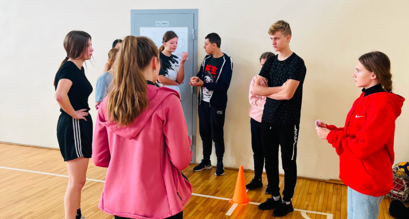 Austrumlatvijas Tehnoloģiju vidusskola uzņem visus eTwinning projekta “Draudzīga Sportiska Veselība” ietvaros!
