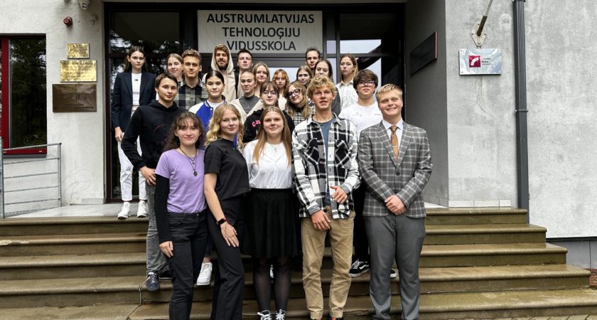 ATV skolēnu parlamenta prezidente – Lelde Krešova!