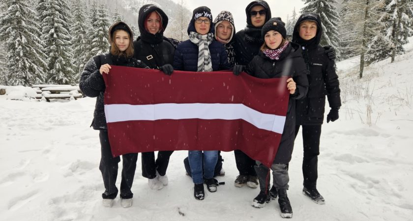 ATV skolēni iepazīst Eiropas vēsturi, vērtības un tās nākotnes iespējas Erasmus+ projektā “Shaping tomorrow’s future” Polijā