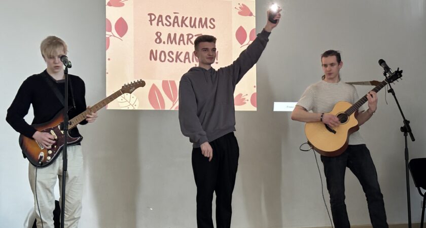 8. martam veltīts pasākums RTU Austrumlatvijas Tehnoloģiju vidusskolā